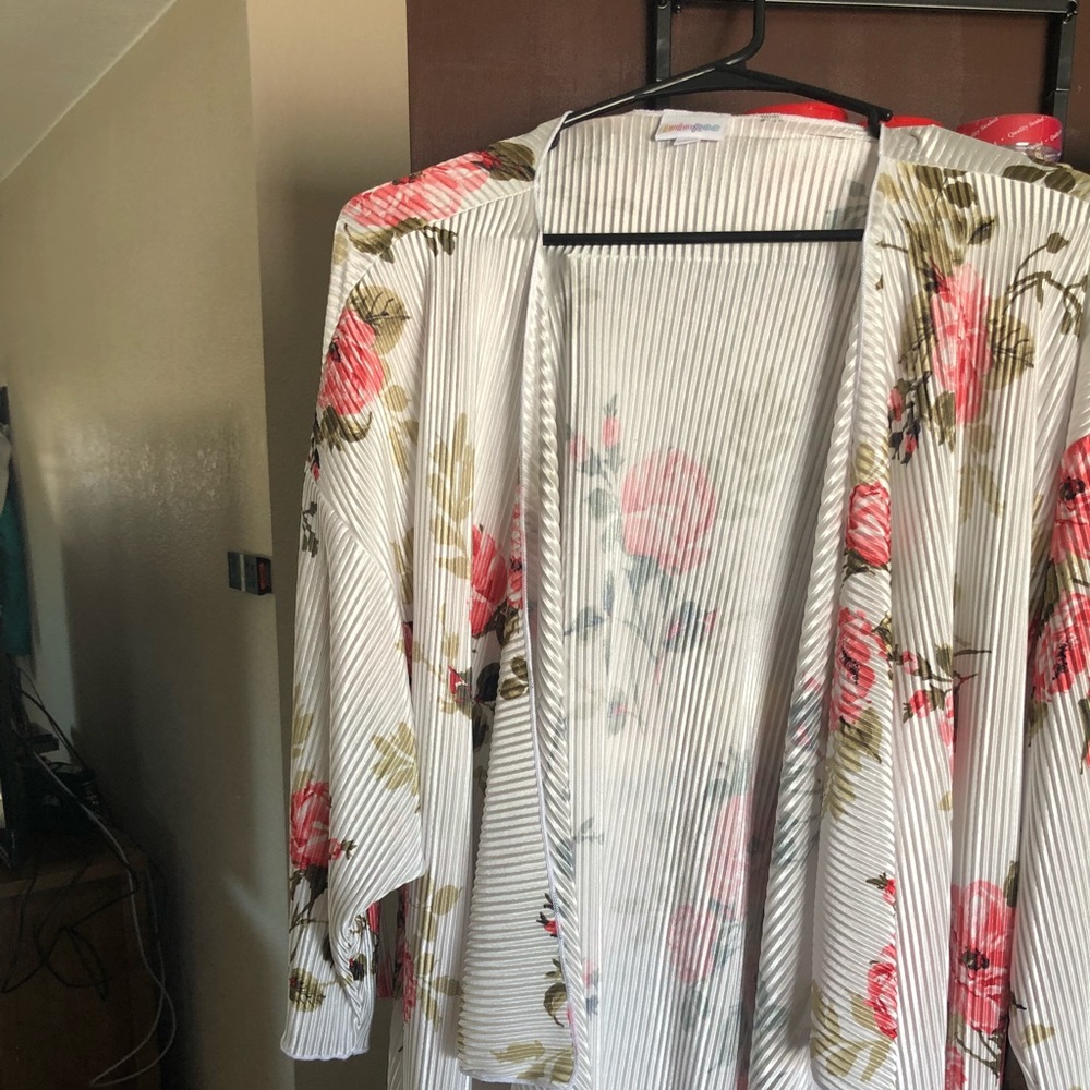 Lularoe Shirley